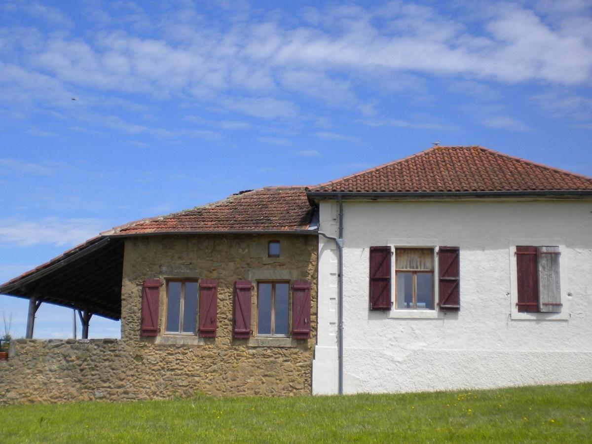 Ancienne Ecole Acomodação com café da manhã Cazaux-Villecomtal Exterior foto
